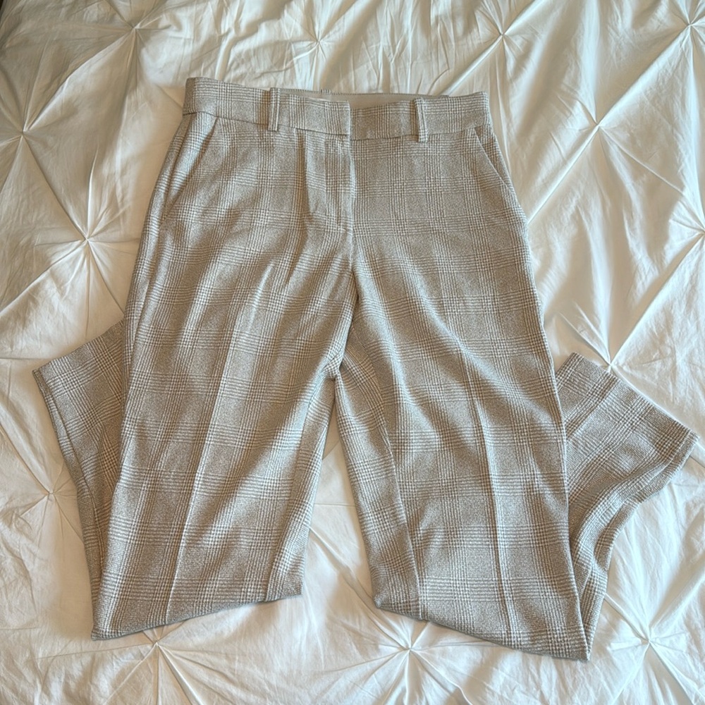 H&M - NWT regular waist slacks